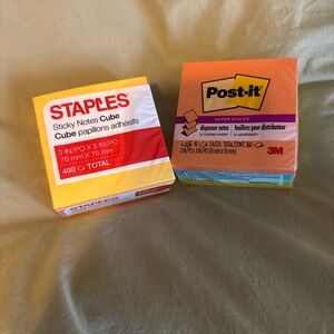 Multi-coloured sticky notes and post-its pack nwt unopened